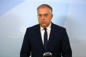 Τheodorikakos-02-06112020-675×450