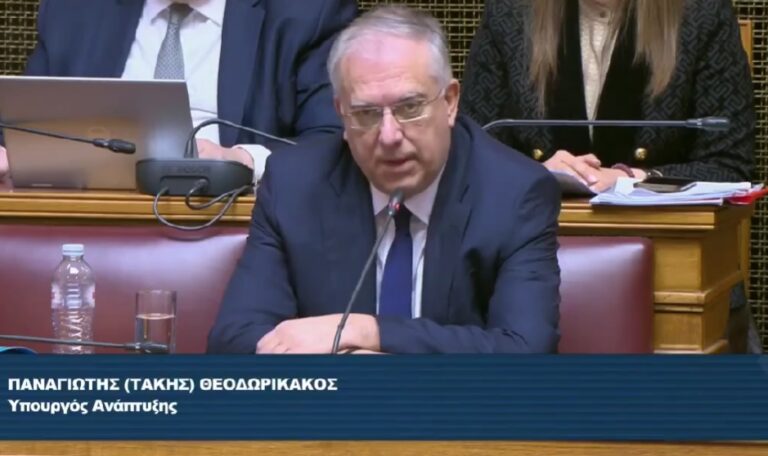 ypourgos-anaptyxhs